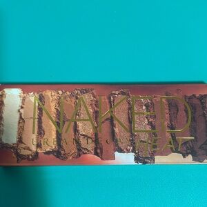 Brand new Urban decay eye shadow palette. Brown colors.